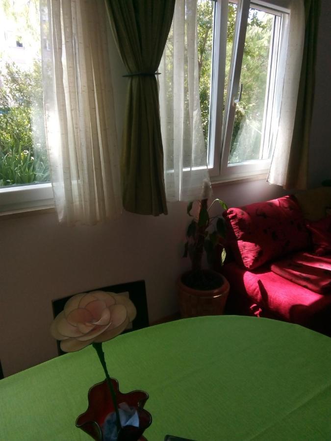 Studio Apartman Marita Split Exteriör bild