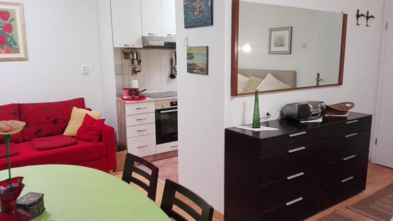 Studio Apartman Marita Split Exteriör bild